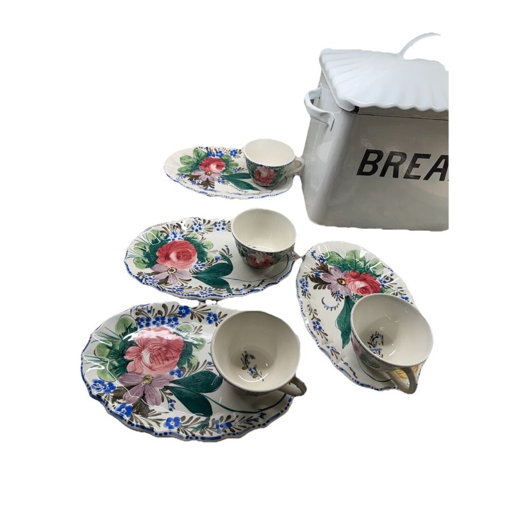 4 Luncheon Snack Plate Cup Set Majolica Nova Rose ITALY Handpainted Ceramic Read